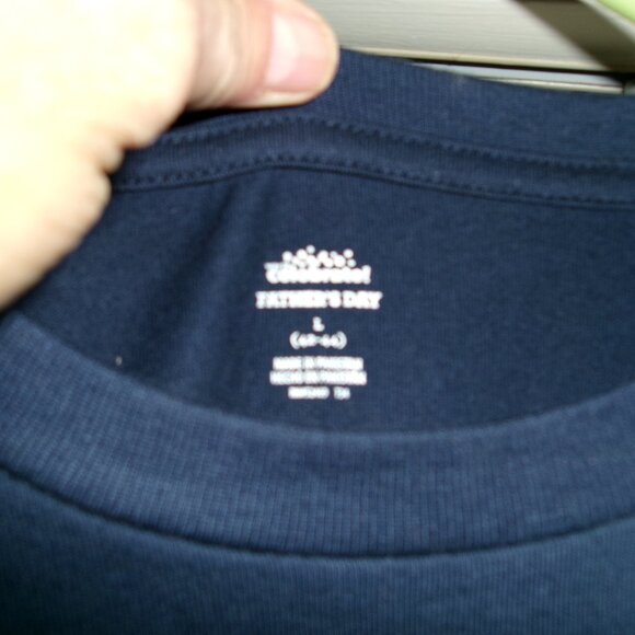 Funny Celebrate Fathers Day Gift Fathers Day Shirt Men's Size L "NWOT" - Picture 2 of 3